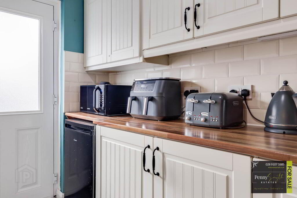 Photo 16 of 25 Beechfield Drive, Donaghadee