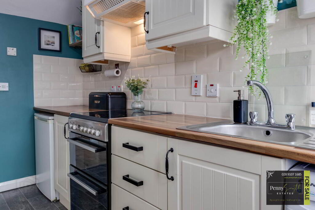 Photo 17 of 25 Beechfield Drive, Donaghadee