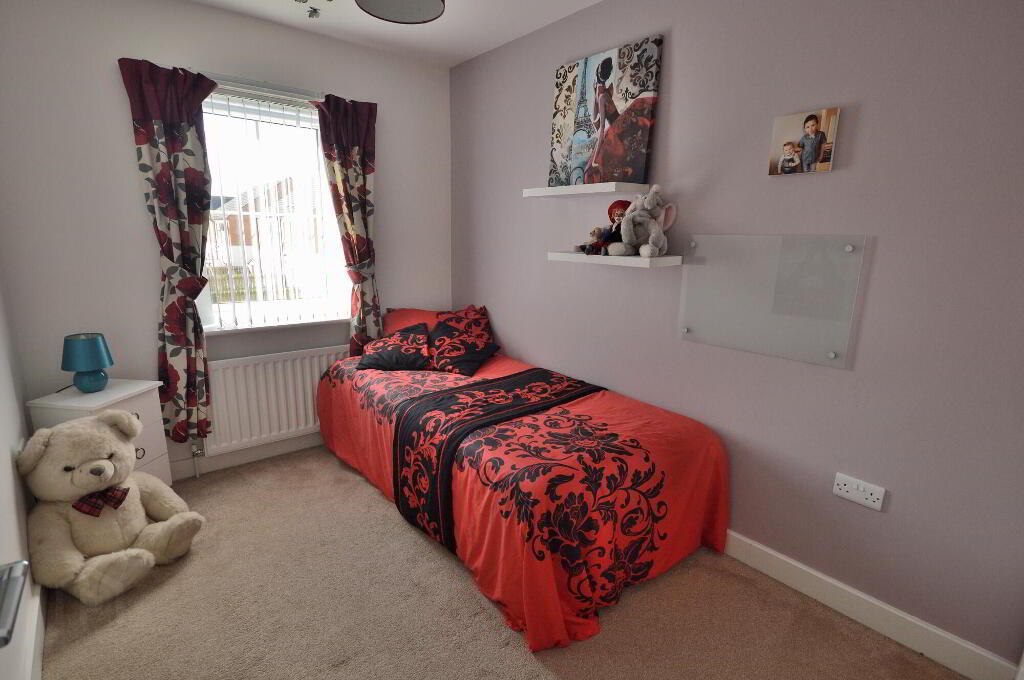 Photo 15 of 6 Rocklyn Walk, Donaghadee