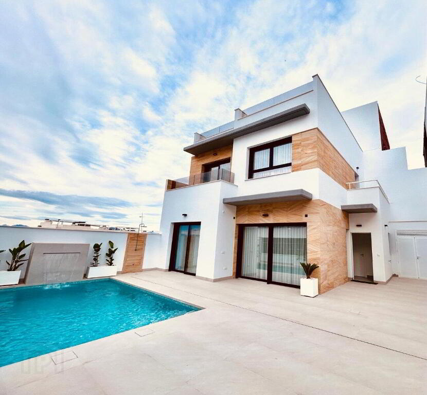 Photo 1 of Villa, Benijófar