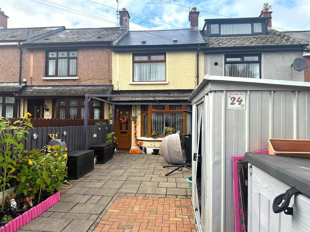3 Bedroom Terraced in BT14 7LP