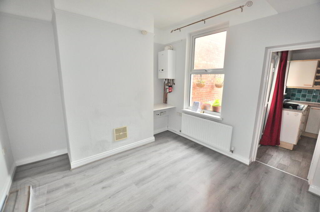 Photo 3 of 50 Kimberley Street, Belfast