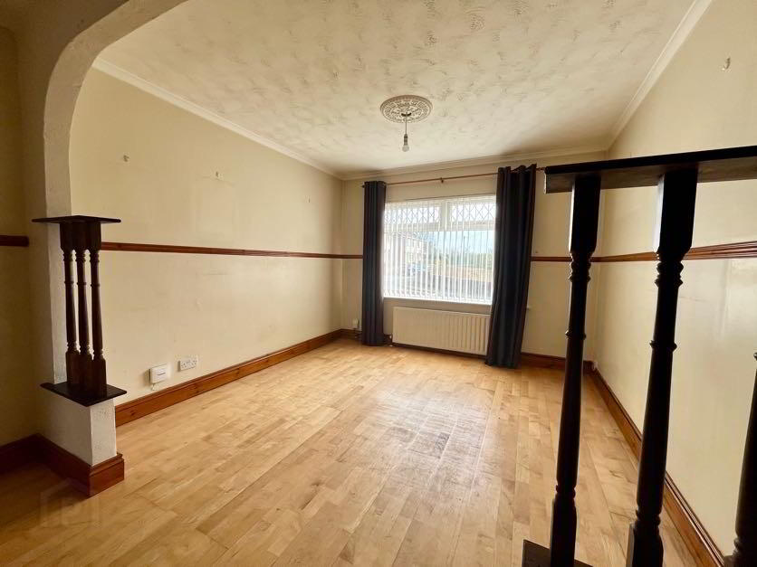 Photo 6 of 33 Lisnarea Avenue, Cityside, Derry/Londonderry