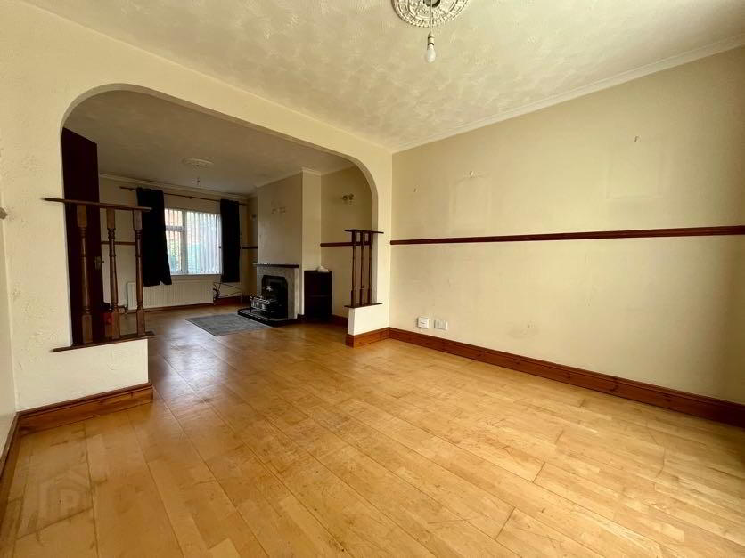 Photo 7 of 33 Lisnarea Avenue, Cityside, Derry/Londonderry
