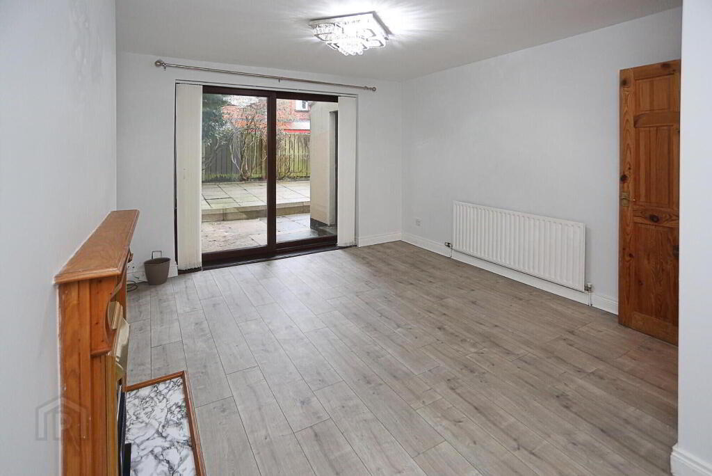 Photo 10 of 54 Rosebery Gardens, Belfast