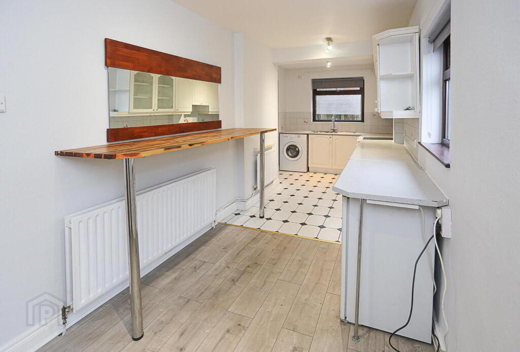 Photo 19 of 54 Rosebery Gardens, Belfast