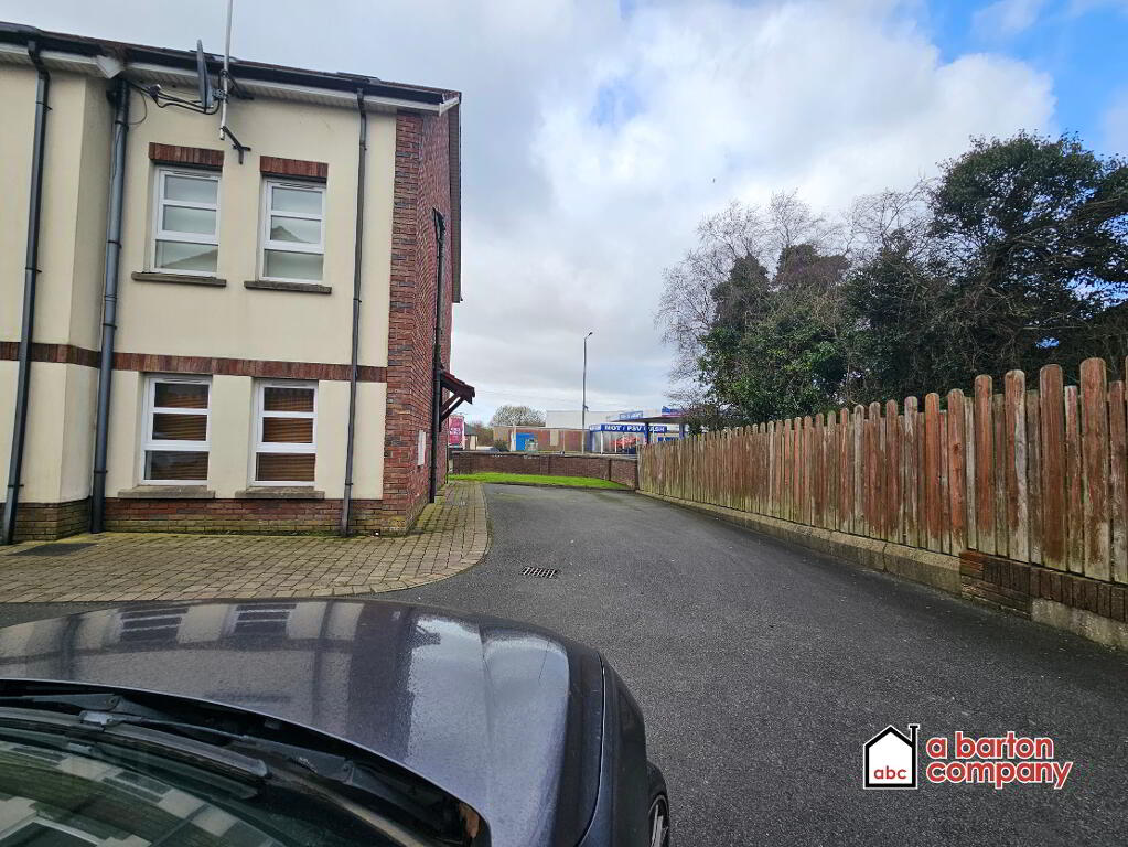 Photo 10 of 2 Courthall House, Sally Gardens, Newtownabbey