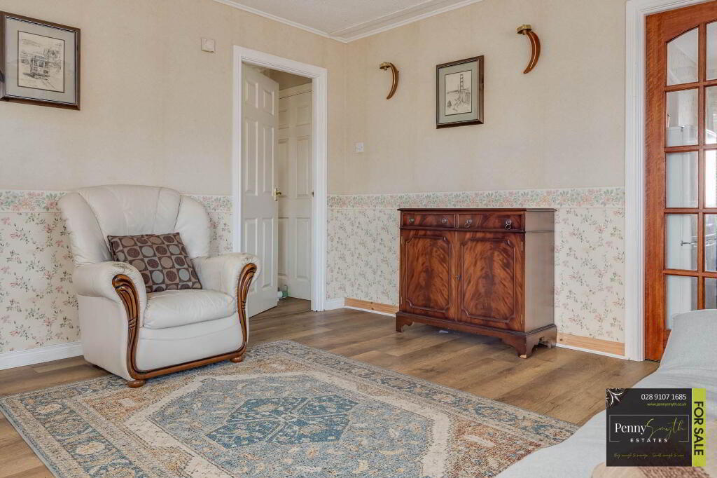 Photo 8 of 8a Andrews Shorefield, Bangor