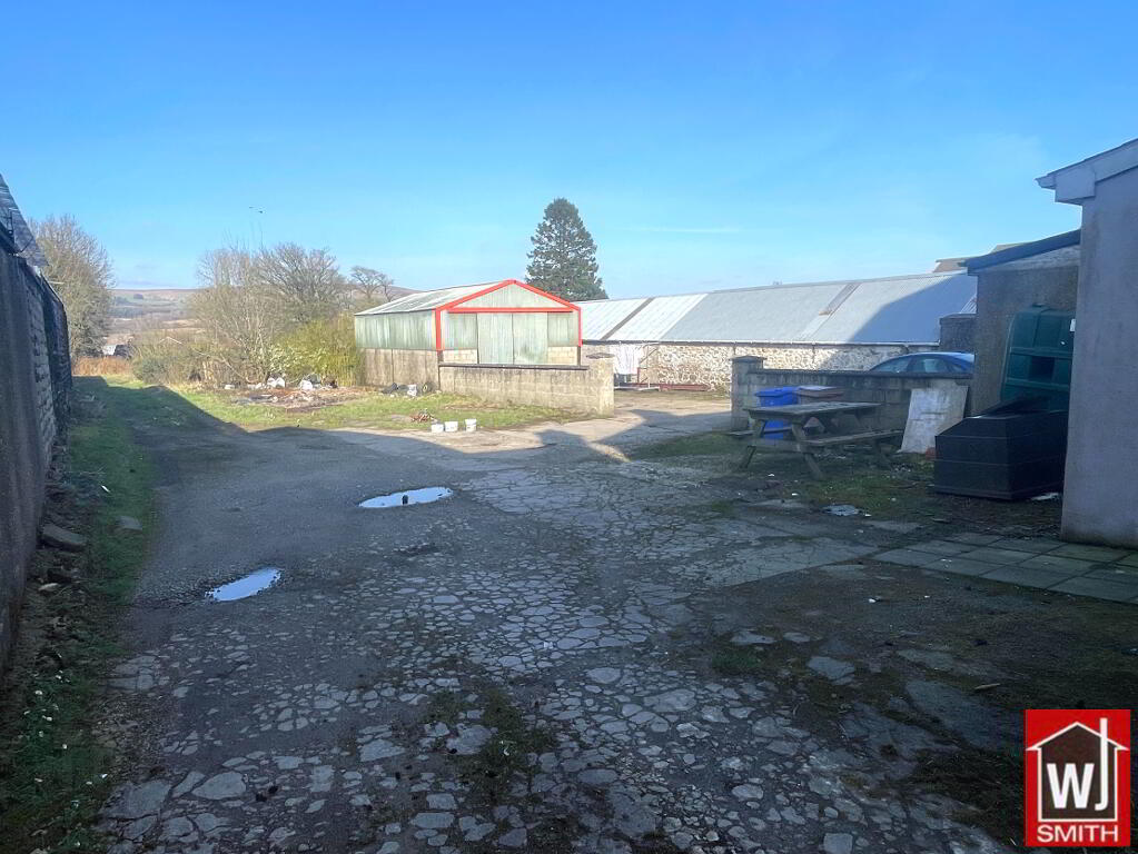 Photo 40 of 32 Main Street, Gortin, Omagh