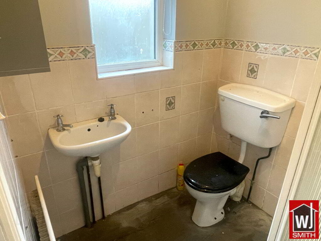 Photo 17 of 32 Main Street, Gortin, Omagh