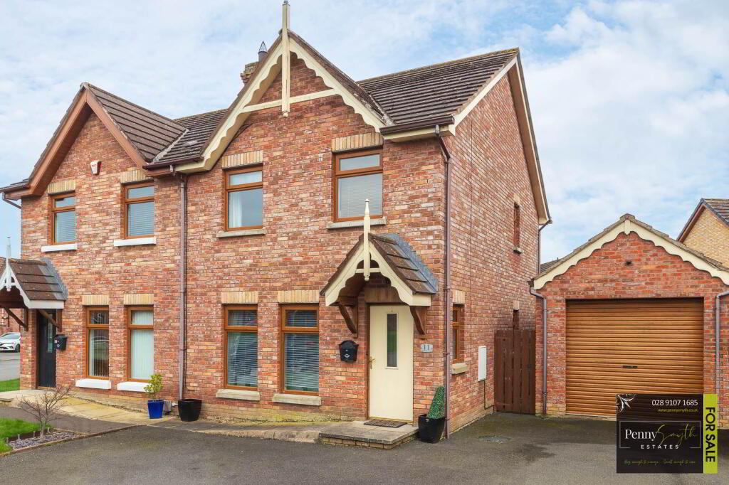 Photo 2 of 11 Stonebridge Lane, Newtownards