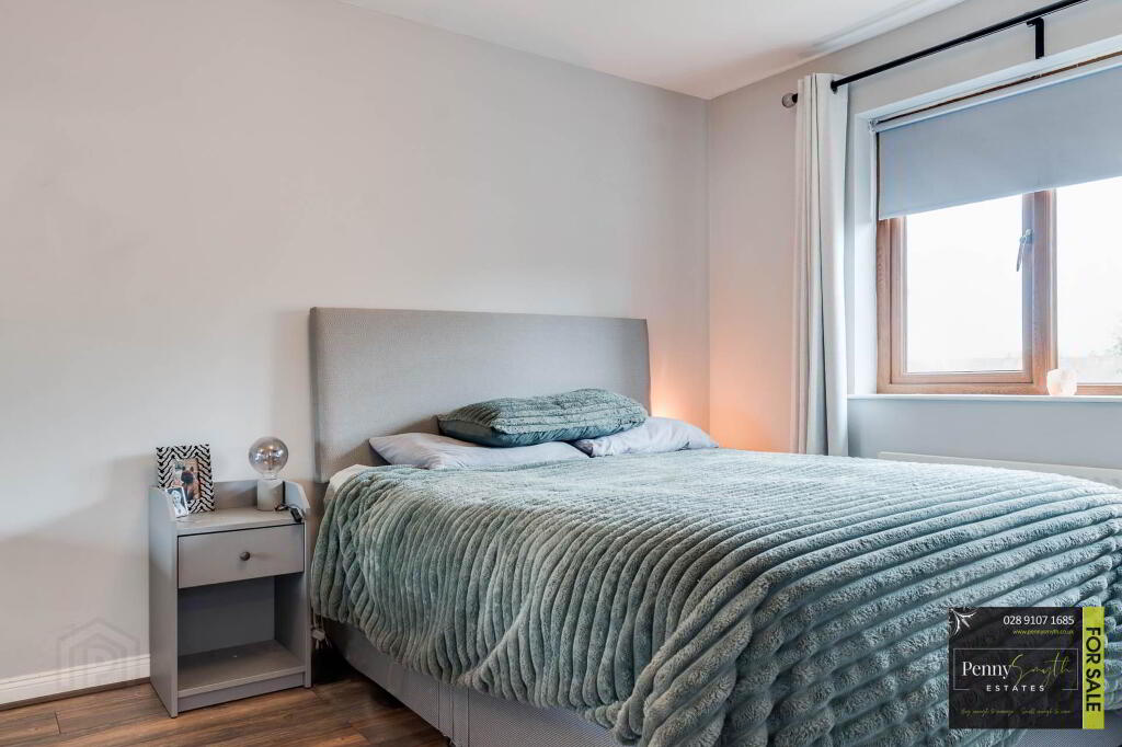 Photo 17 of 11 Stonebridge Lane, Newtownards