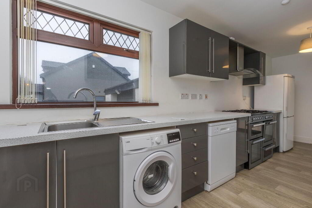 Photo 10 of 234 Ballygowan Road, Belfast