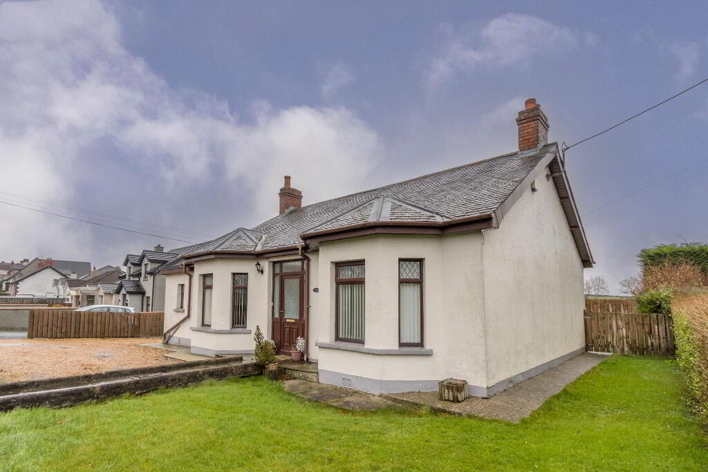 Photo 2 of 234 Ballygowan Road, Belfast