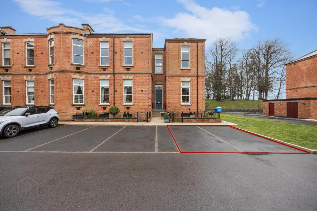 8 Ishbel Mews, Belvoir Park Development, Belfast, BT8 8FZ