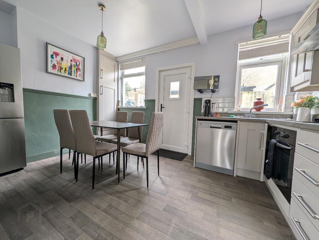 Photo 5 of 20 Valentia Place, Newcastle