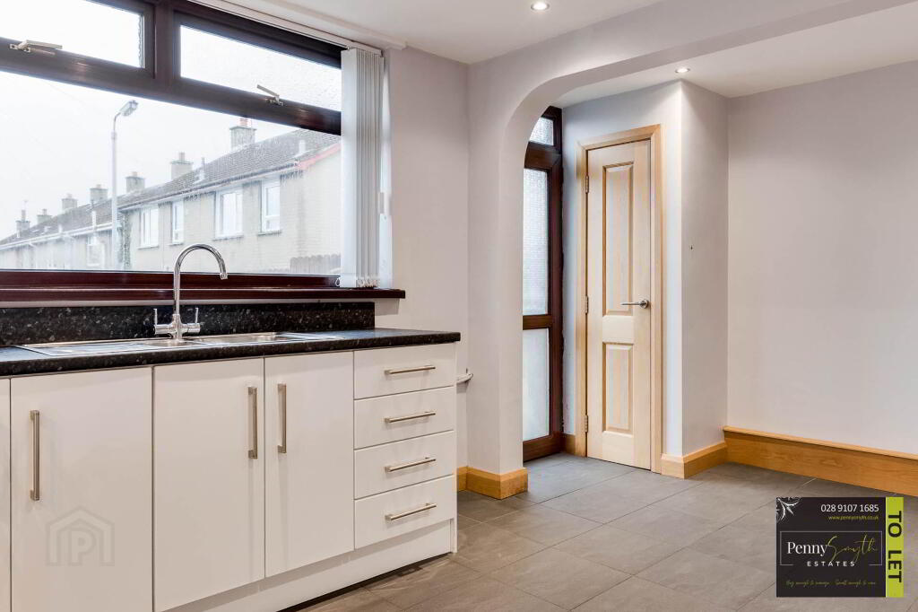 Photo 11 of 24 Ballywalter Gardens, Bangor