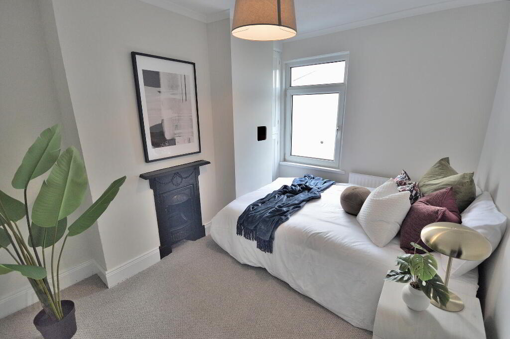 Photo 16 of 18 Oakwood Avenue, Bangor