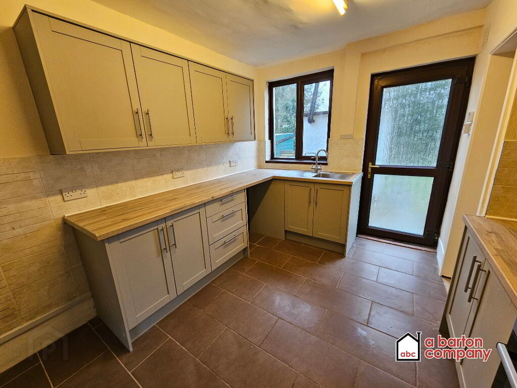 Photo 5 of 15 Fernagh Drive, Whiteabbey, Newtownabbey