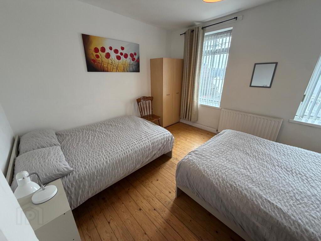 Photo 8 of 2 Westend Terrace, Cityside, L'Derry