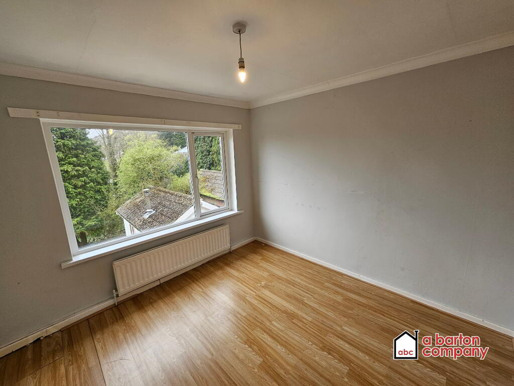 Photo 3 of 69 Church Crescent, Glengormley, Newtownabbey