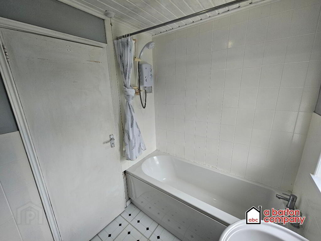 Photo 6 of 69 Church Crescent, Glengormley, Newtownabbey