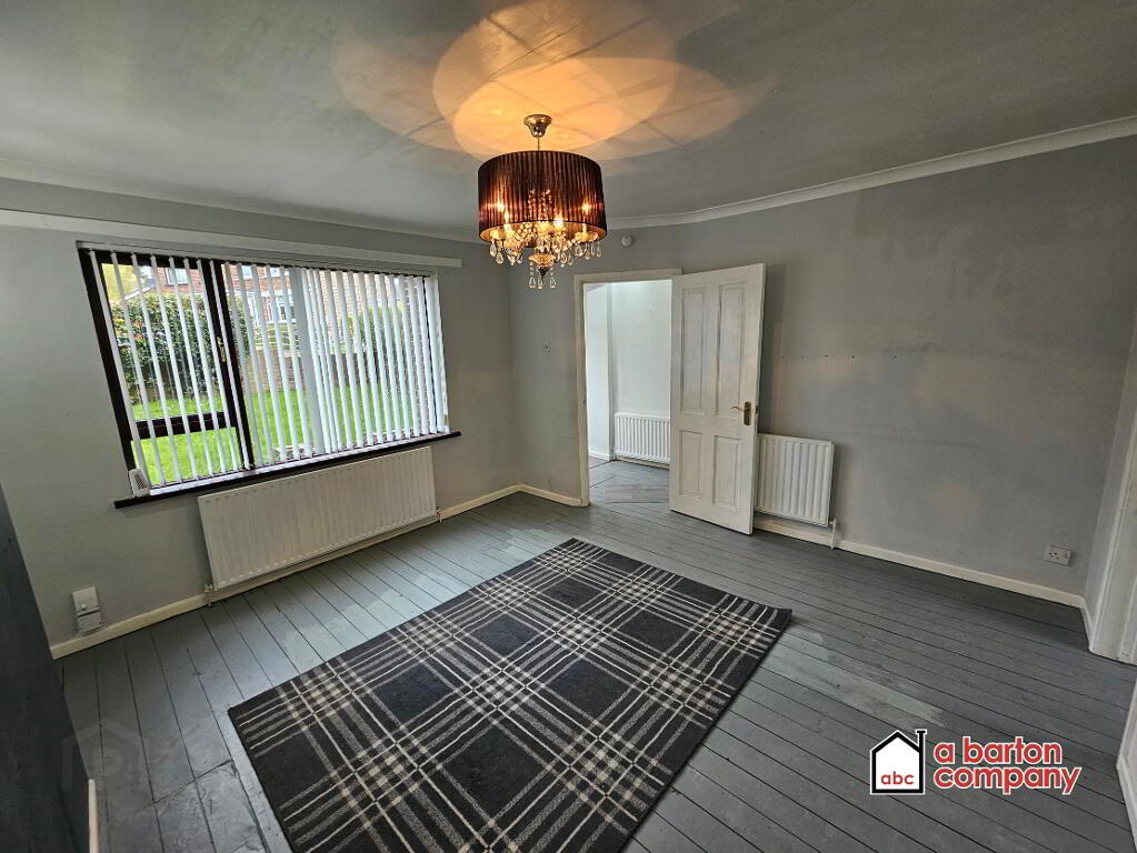 Photo 11 of 69 Church Crescent, Glengormley, Newtownabbey