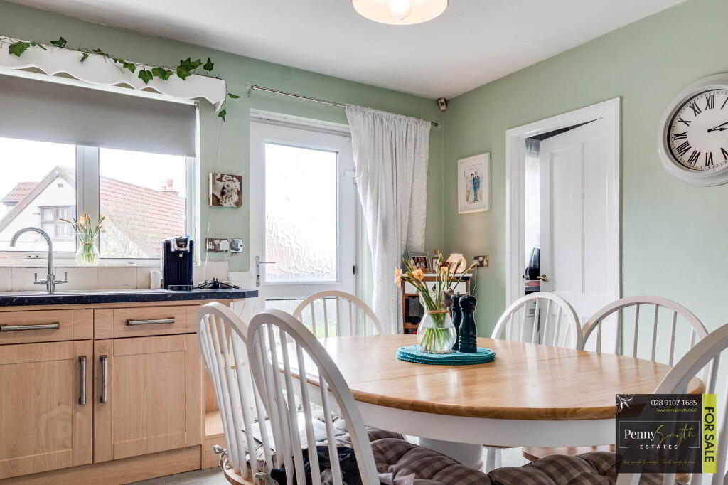 Photo 13 of 28 Malvern Heights, Bangor