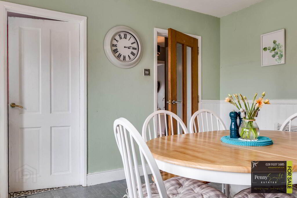 Photo 14 of 28 Malvern Heights, Bangor