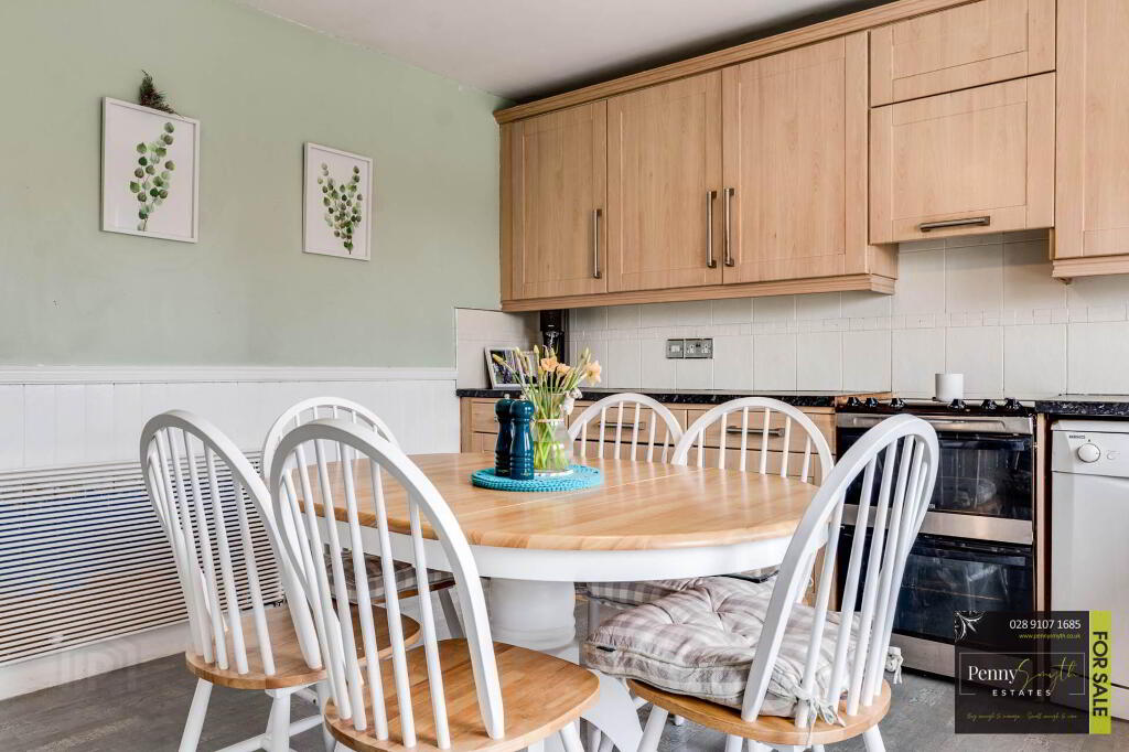 Photo 15 of 28 Malvern Heights, Bangor