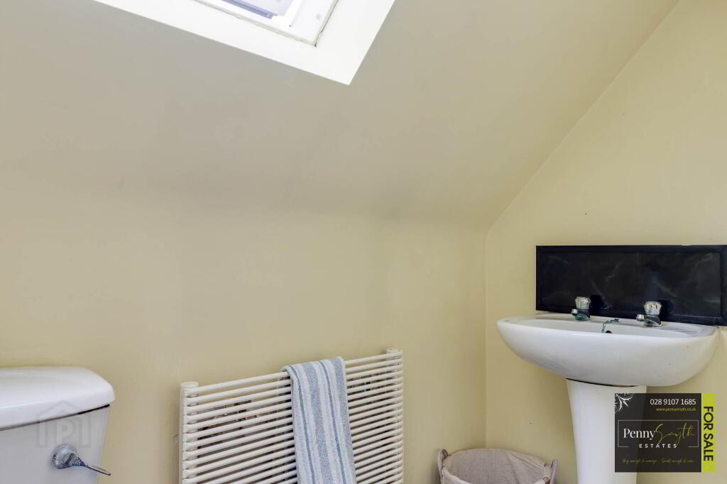 Photo 33 of 28 Malvern Heights, Bangor