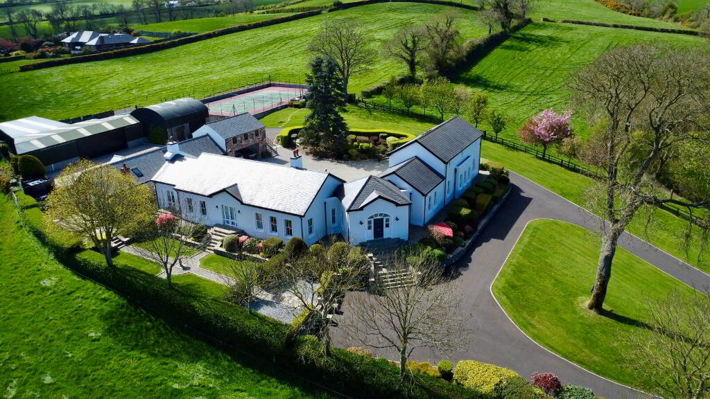 Ashbrook, 45 New Line, Dundonald, Belfast, BT16 1UU