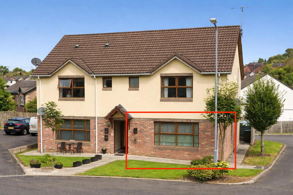 Photo 1 of 9 Westbury Way, Cookstown
