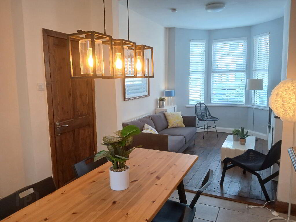 Photo 4 of 33 Kensington Avenue, Belfast