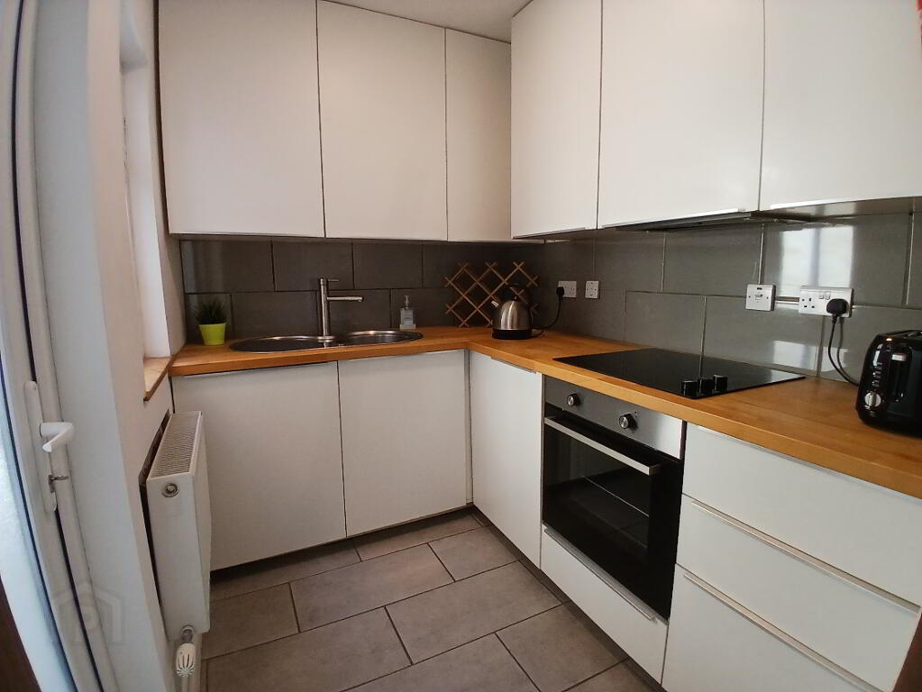 Photo 7 of 33 Kensington Avenue, Belfast