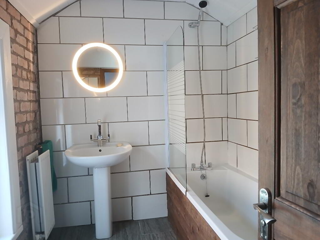 Photo 8 of 33 Kensington Avenue, Belfast