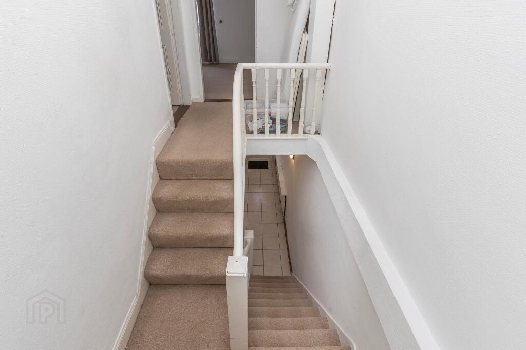 Photo 13 of 50 Kensington Avenue, Belfast