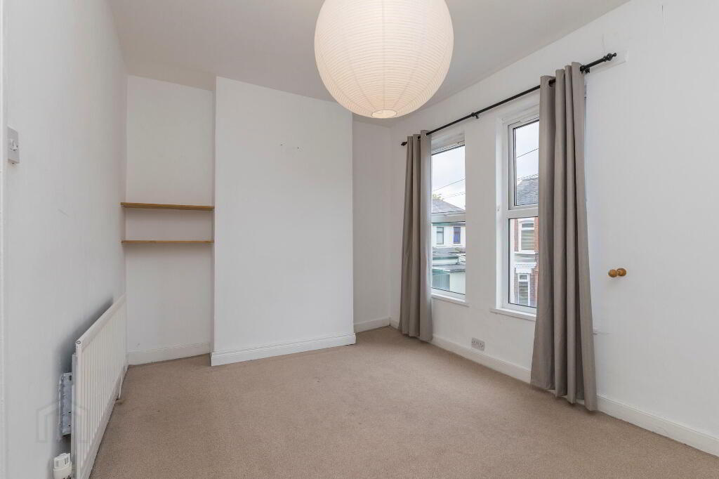 Photo 14 of 50 Kensington Avenue, Belfast