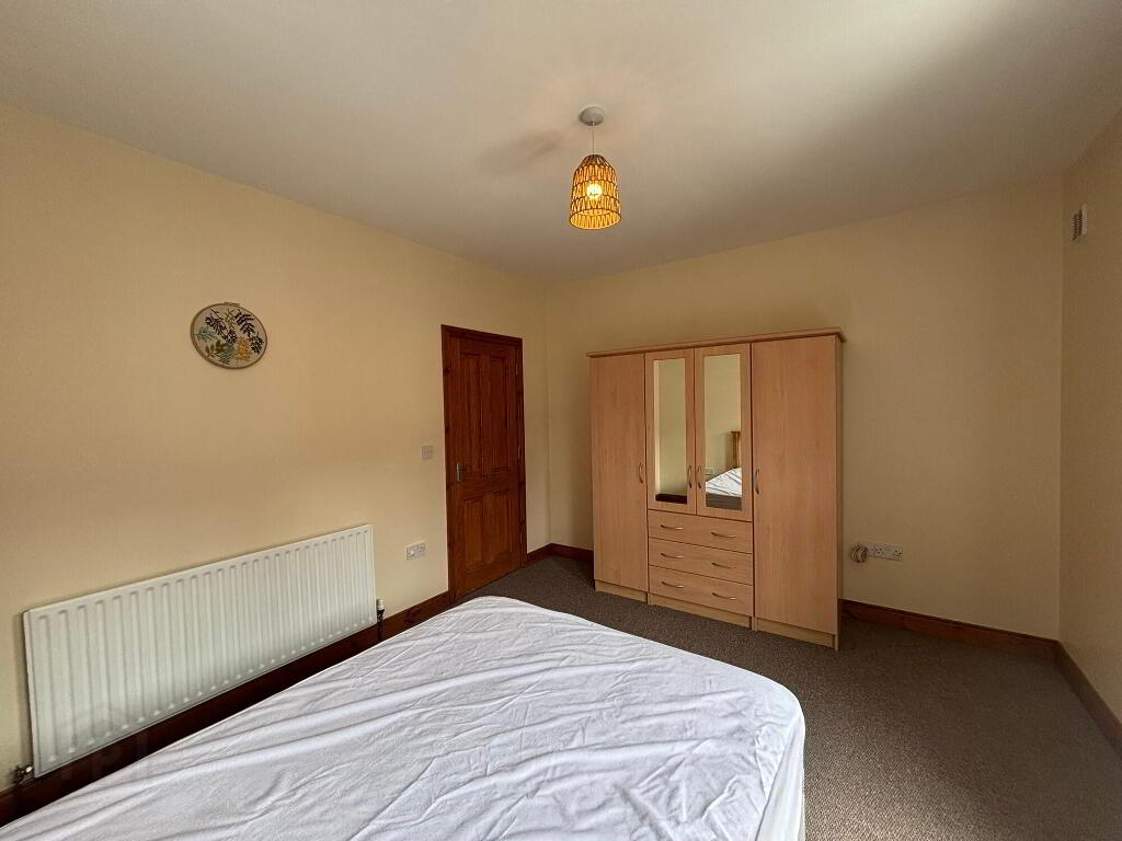 Photo 10 of 66 London Street, Belfast