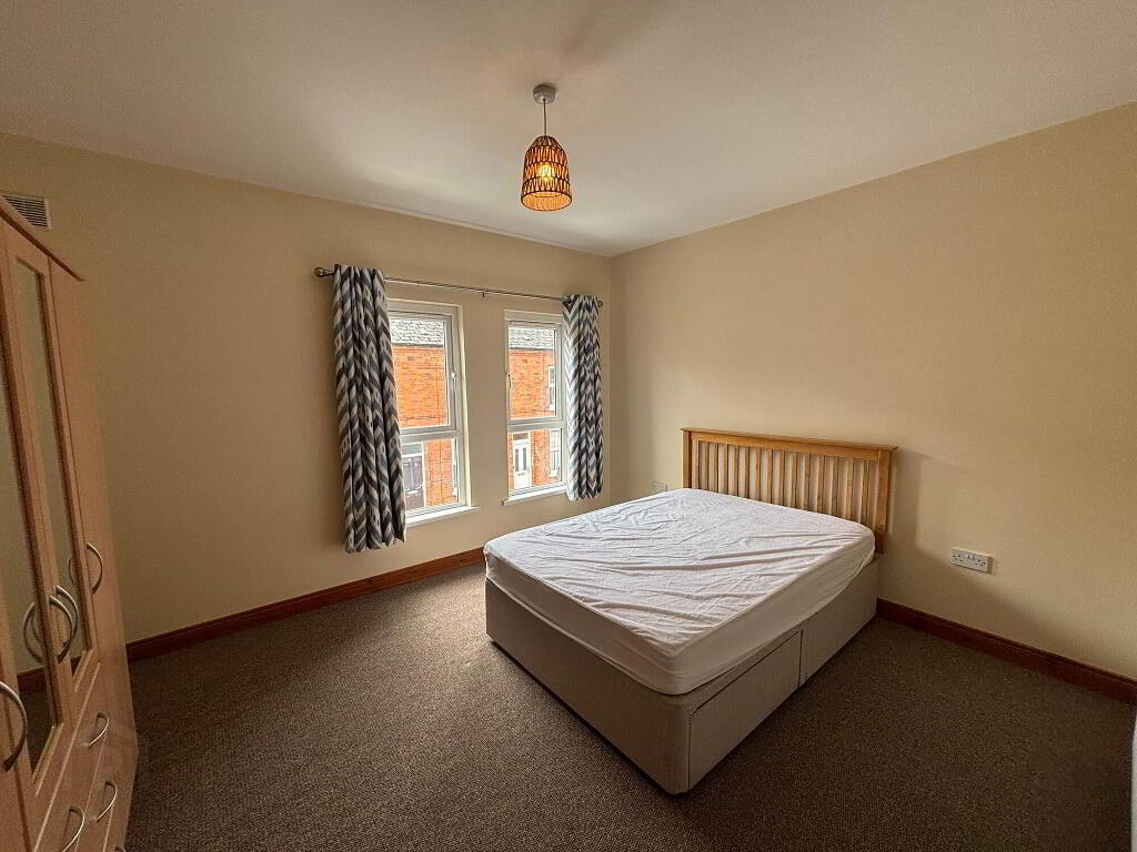 Photo 8 of 66 London Street, Belfast