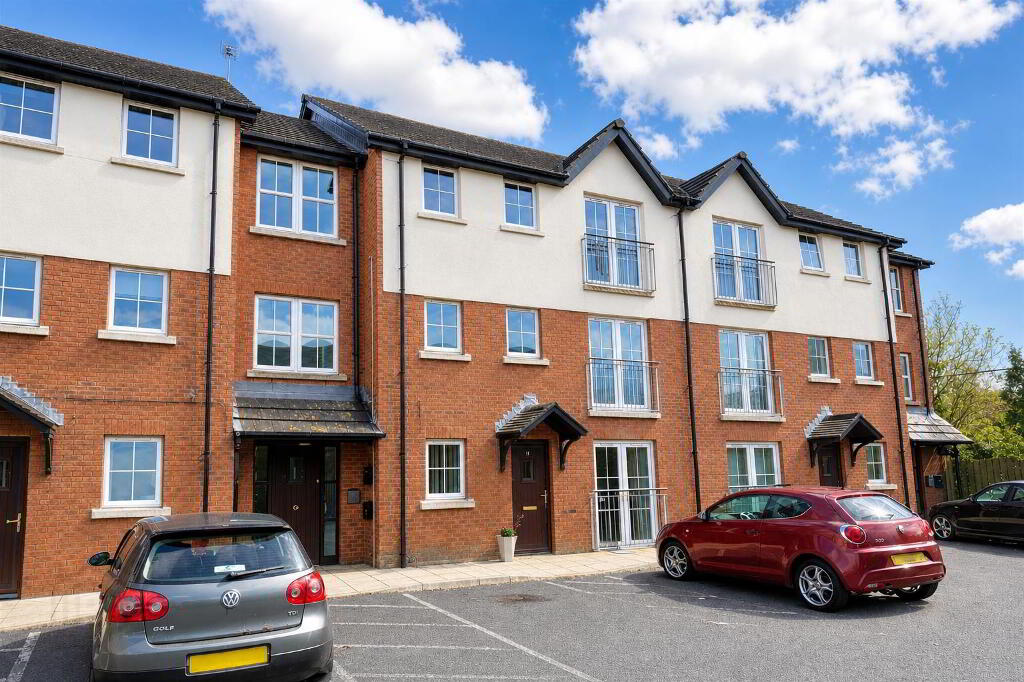 Apt 4, Exchange Court, Pound Street, Newtownards, BT23 4UZ
