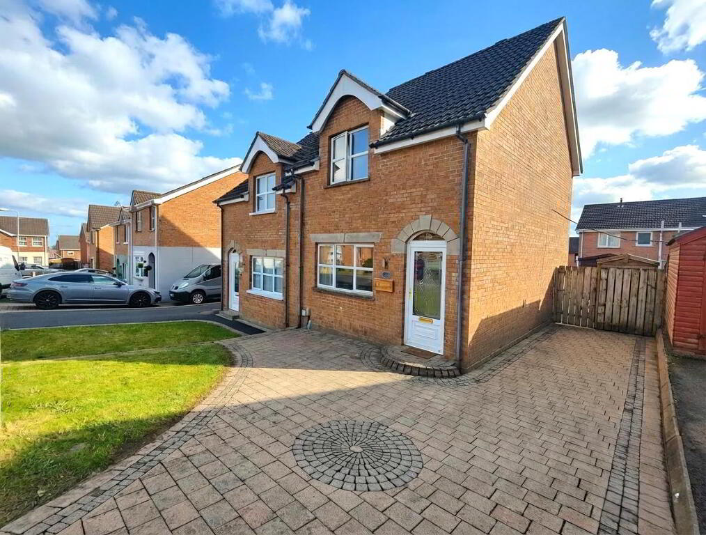5 Lyndhurst Row, Belfast, BT13 3XX
