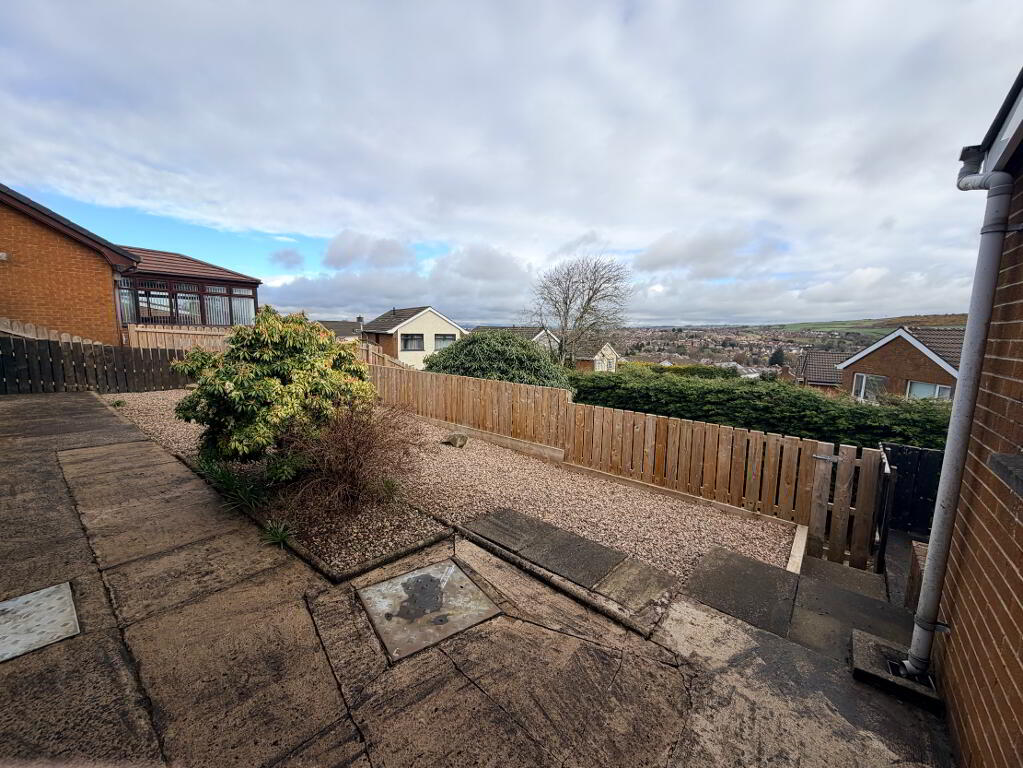 Photo 12 of 14 Vaddegan Drive, Glengormley