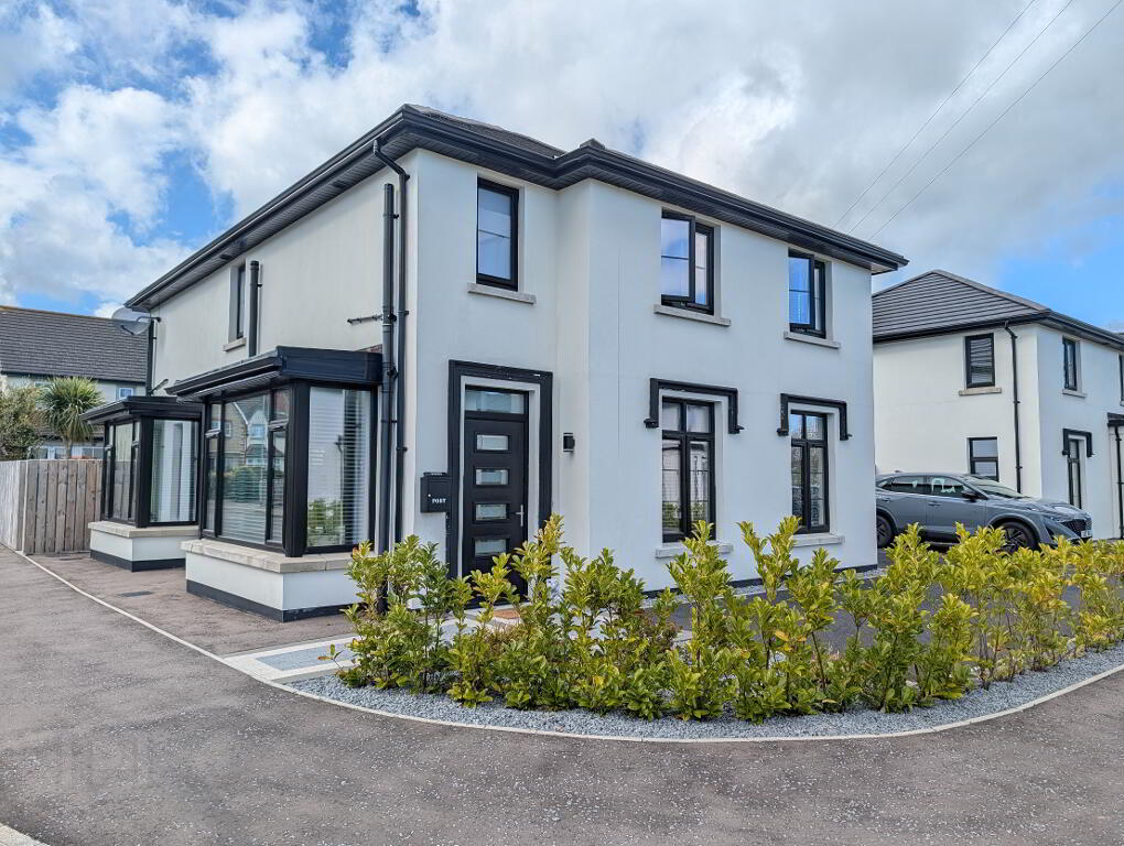 Photo 1 of 40 Tollymore Brae, Newcastle