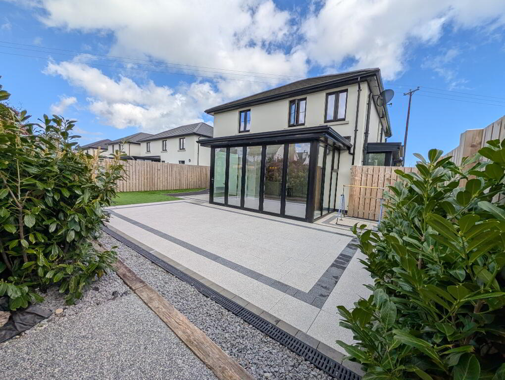 Photo 36 of 40 Tollymore Brae, Newcastle