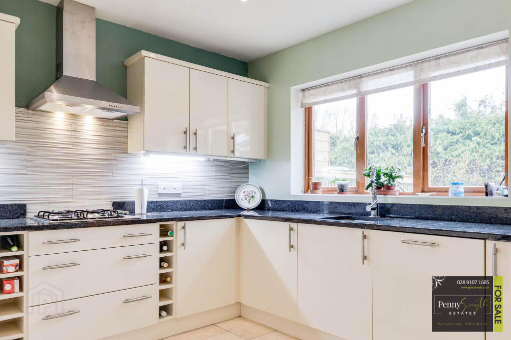 Photo 11 of 4 Worcester Lane, Bangor