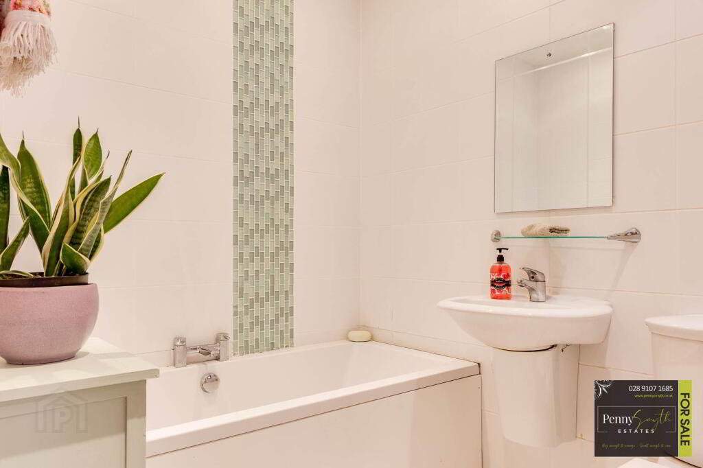 Photo 33 of 4 Worcester Lane, Bangor