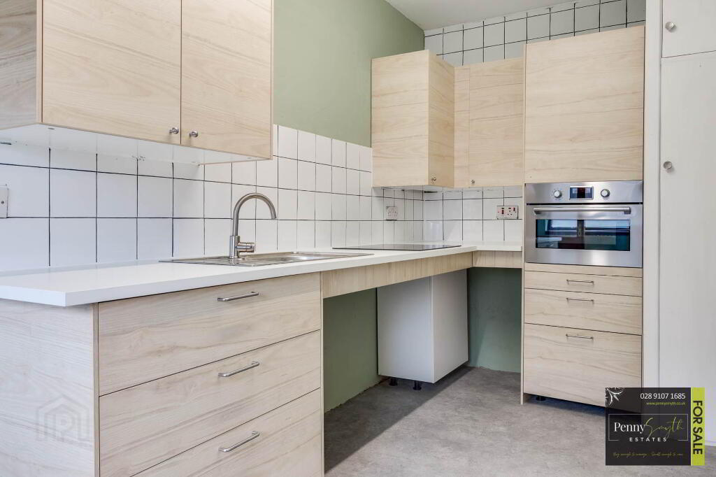 Photo 7 of 37 Clandeboye Road, Bangor