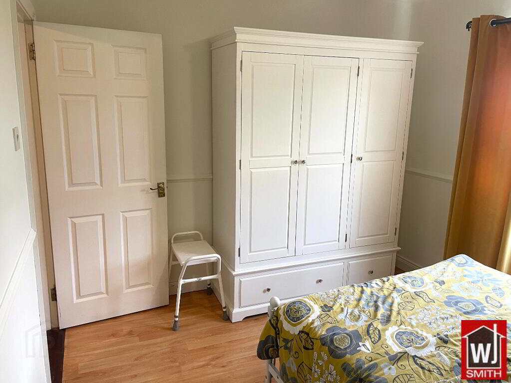 Photo 21 of 18 Grove Heights, Ederney