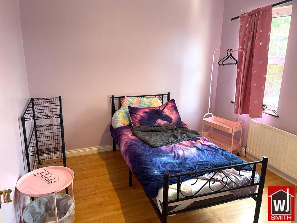 Photo 27 of 18 Grove Heights, Ederney